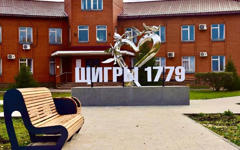 Фотографии.